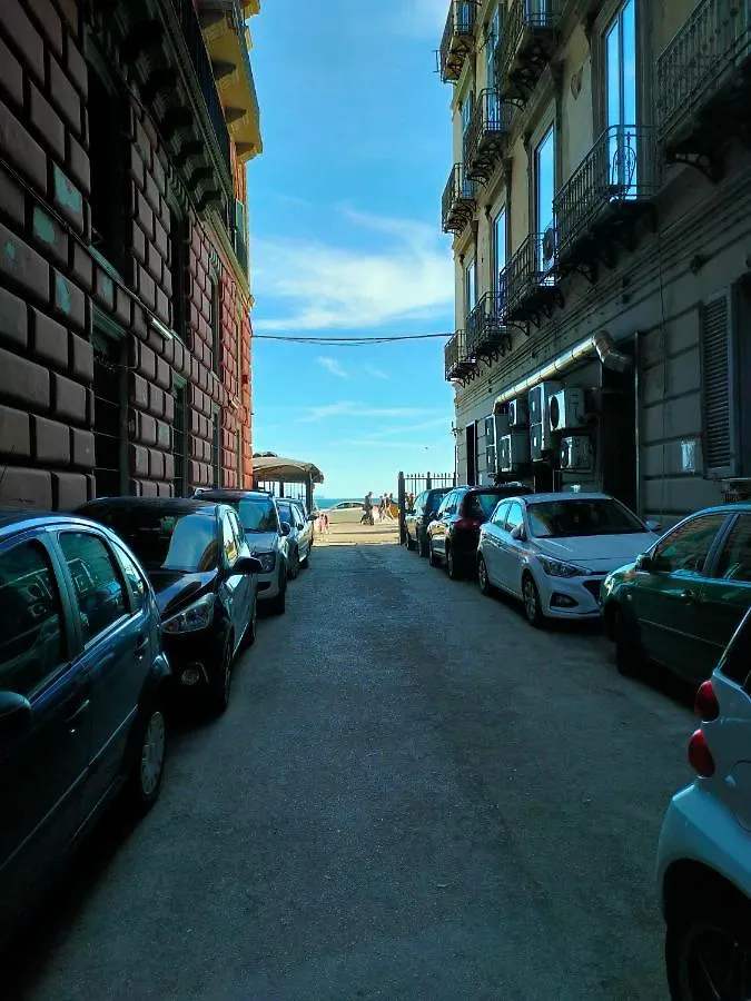 Pithecusa Home Napoli Daire
